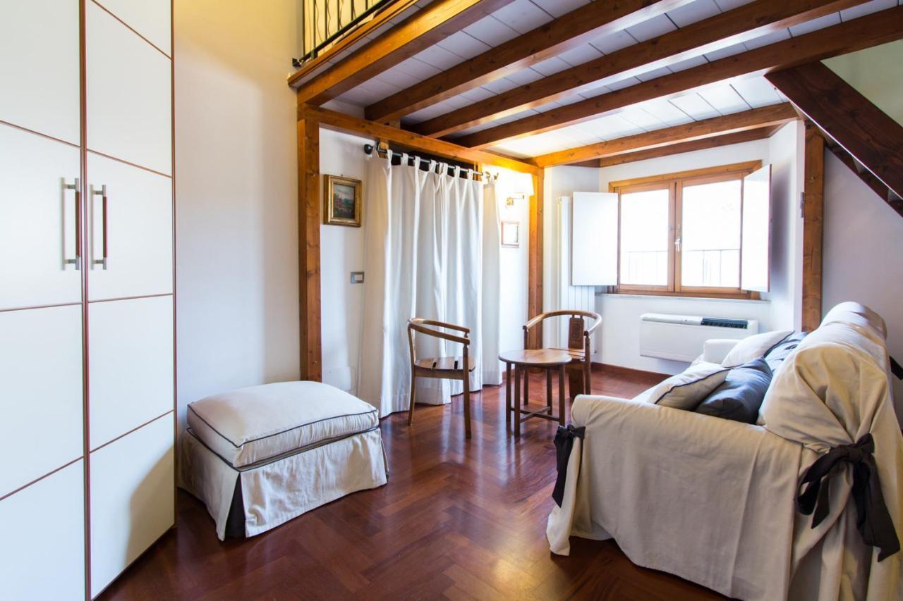 Altieri Loft Pantheon Apartment Rome Luaran gambar